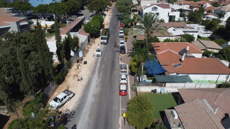 DCIM100MEDIADJI_0004