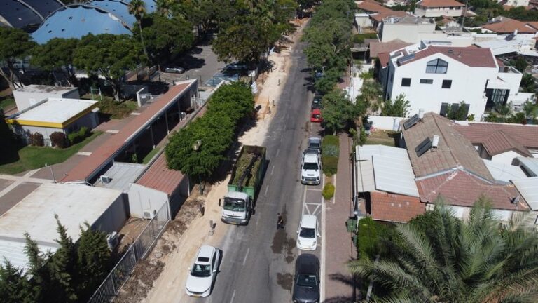 DCIM100MEDIADJI_0005