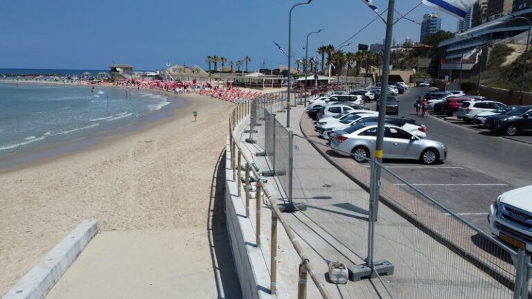 DCIM100MEDIADJI_0110