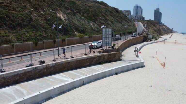 DCIM100MEDIADJI_0126