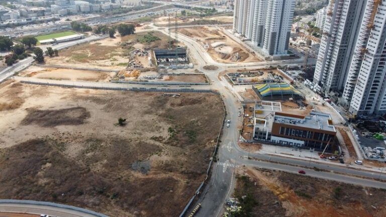 DCIM100MEDIADJI_0115