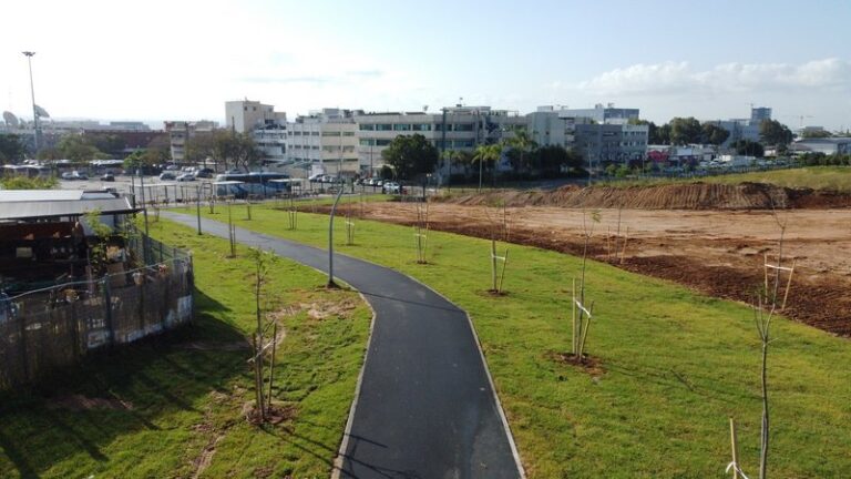 DCIM100MEDIADJI_0028