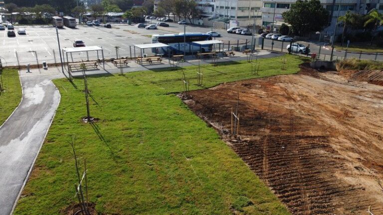 DCIM100MEDIADJI_0033