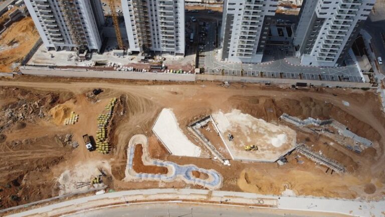 DCIM100MEDIADJI_0117