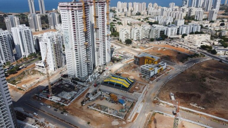 DCIM100MEDIADJI_0119