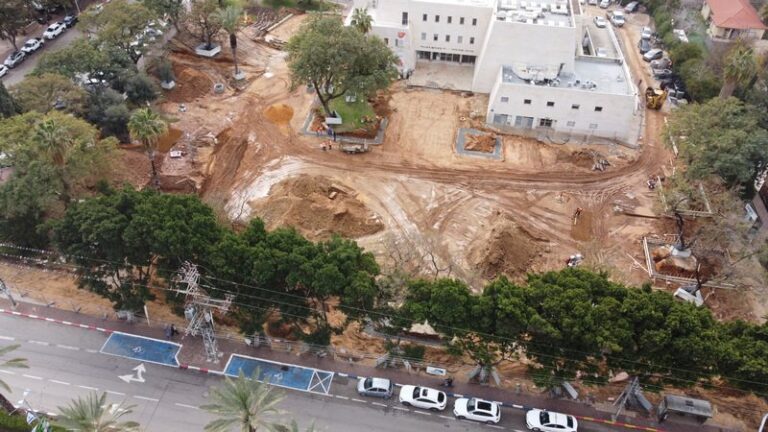 DCIM100MEDIADJI_0125