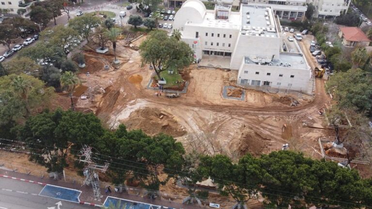 DCIM100MEDIADJI_0126